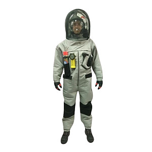 Protective suit HORNET 2 against wasps and hornets
